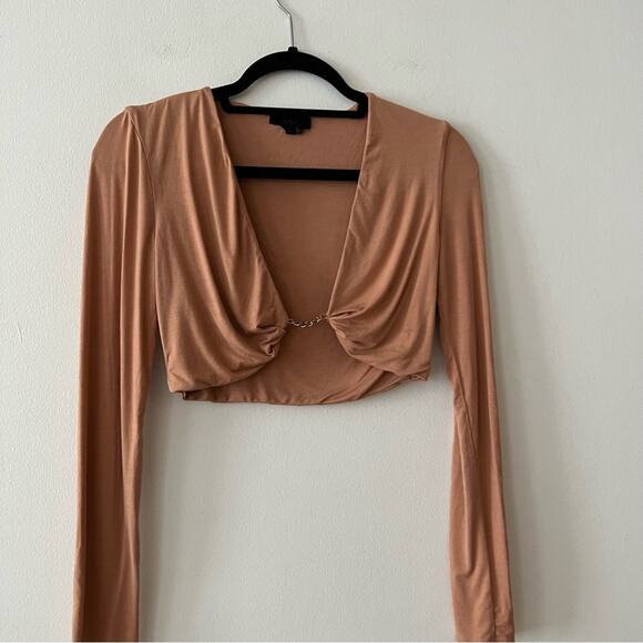 Revolve h:ours Anton Tan Crop Top - Picture 3 of 6